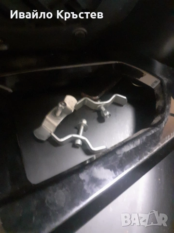 Продавам багажник за мотор 