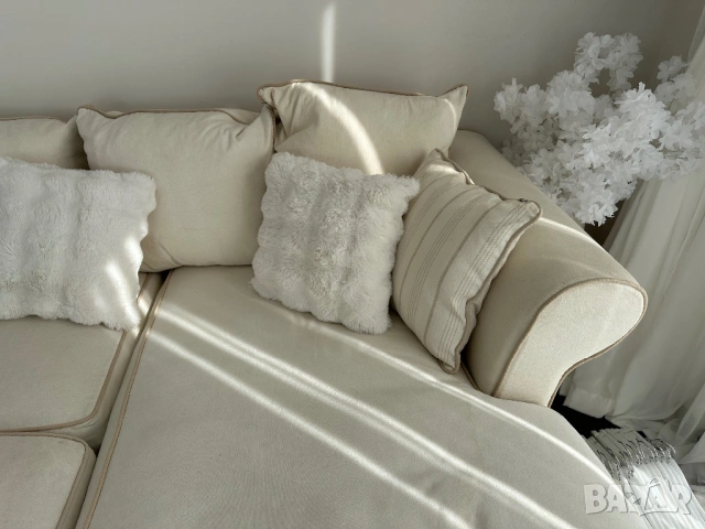 Ъглов диван от гъши пух с лежанка и табуретка Martineli, снимка 10 - Дивани и мека мебел - 53616515