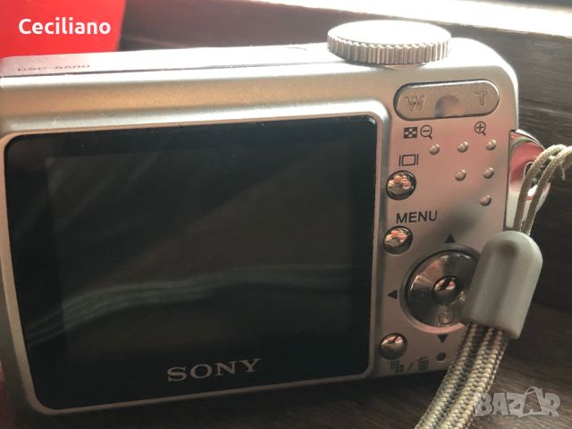 Sony Cyber-Shot DSC-S500 Silver 6.0 MegaPixels Digital Still Camera, снимка 2 - Фотоапарати - 45818087