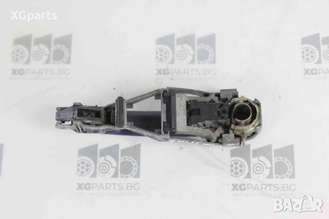 Дръжка задна дясна външна за Volkswagen Passat B5, B5.5 (1996-2005), снимка 2 - Части - 52083415