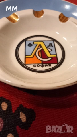 Пепелник Левски София , снимка 5 - Антикварни и старинни предмети - 53143540