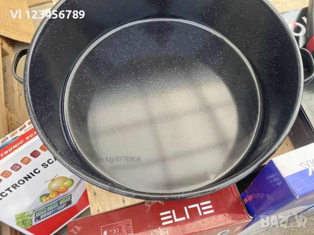 Кръгла емайлирана тава за печене с дръжки ф 40 см, снимка 3 - Съдове за готвене - 51695694