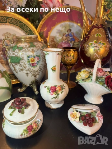 Royal Albert “Old country roses “- великолепни вазичка, бижутрека и декирация Код P2025, снимка 7 - Декорация за дома - 53937276