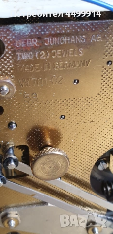 Настолен часовник JUNGHANS Електроник, снимка 10 - Антикварни и старинни предмети - 54008271