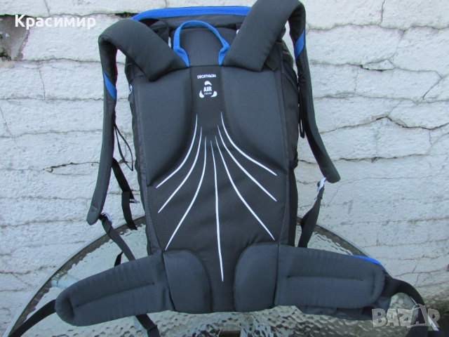 Туристическа раница Quechua Decathlon MH100 30L, снимка 12 - Спортна екипировка - 52861540