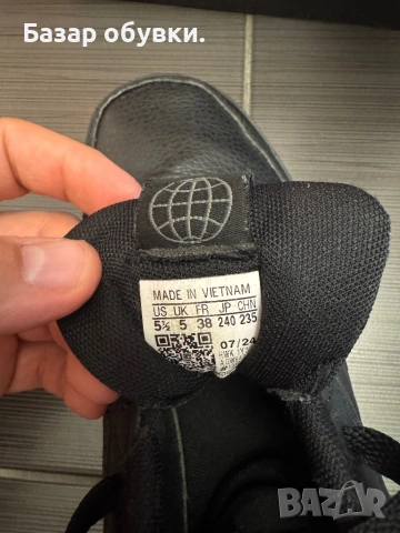 Дамски обувки Adidas, снимка 6 - Маратонки - 54252071