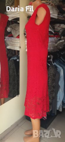 Дълга червена дантелена рокля с остро деколте , снимка 5 - Рокли - 45389605