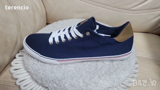 Нови гуменки - 44 номер - черно, снимка 3 - Спортни обувки - 47192371