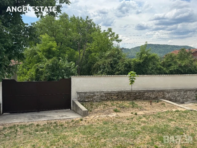 Прекрасна къща в село Сливек обл. Ловеч, снимка 12 - Къщи - 51077249