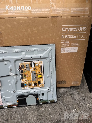 Телевизор Samsung UE43BU8072U, снимка 2 - Телевизори - 53996015