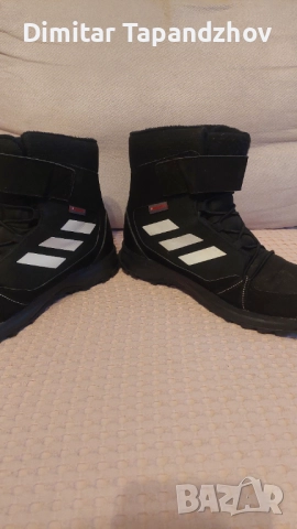 Боти адидас, снимка 3 - Детски боти и ботуши - 52570031