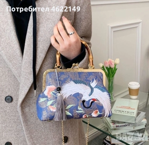 Красива дамска чанта с бродерия и  дръжка от бамбук, снимка 2 - Чанти - 52423733