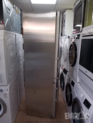 Иноксов комбиниран хладилник с фризер Liebherr Made in Germany с две години гаранция!, снимка 10 - Хладилници - 53867993