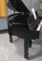НОВО неразопаковано пиано роял и стол подарък , снимка 6