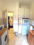Продавам тристаен апартамент в център, снимка 2