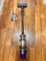 Dyson прахосмукачка V10 с нова батерия, снимка 3