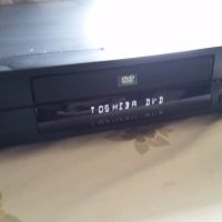 DVD Toshiba SD-100E, снимка 1 - Плейъри, домашно кино, прожектори - 45675615