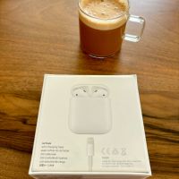 Слушалки Apple AirPods 2, снимка 2 - Bluetooth слушалки - 45350861