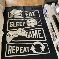 Геймърски декоративен килим -Eat Sleep Game Repeat 🕹️, снимка 1 - Друга електроника - 45315685