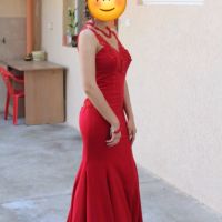 Червена рокля, снимка 1 - Рокли - 45242914