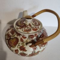 Waku Feuerfest един възхитителен порцеланов чайник в бароков стил, снимка 3 - Аксесоари за кухня - 45702344