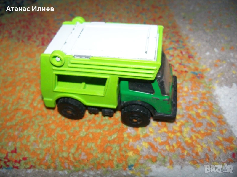 Малко ламаринено камионче, соц играчка, снимка 1
