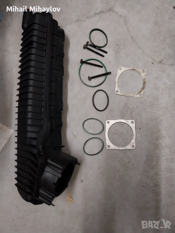 Продавам всмукателен колектор за Волво и Форд 2.5 Т, снимка 1