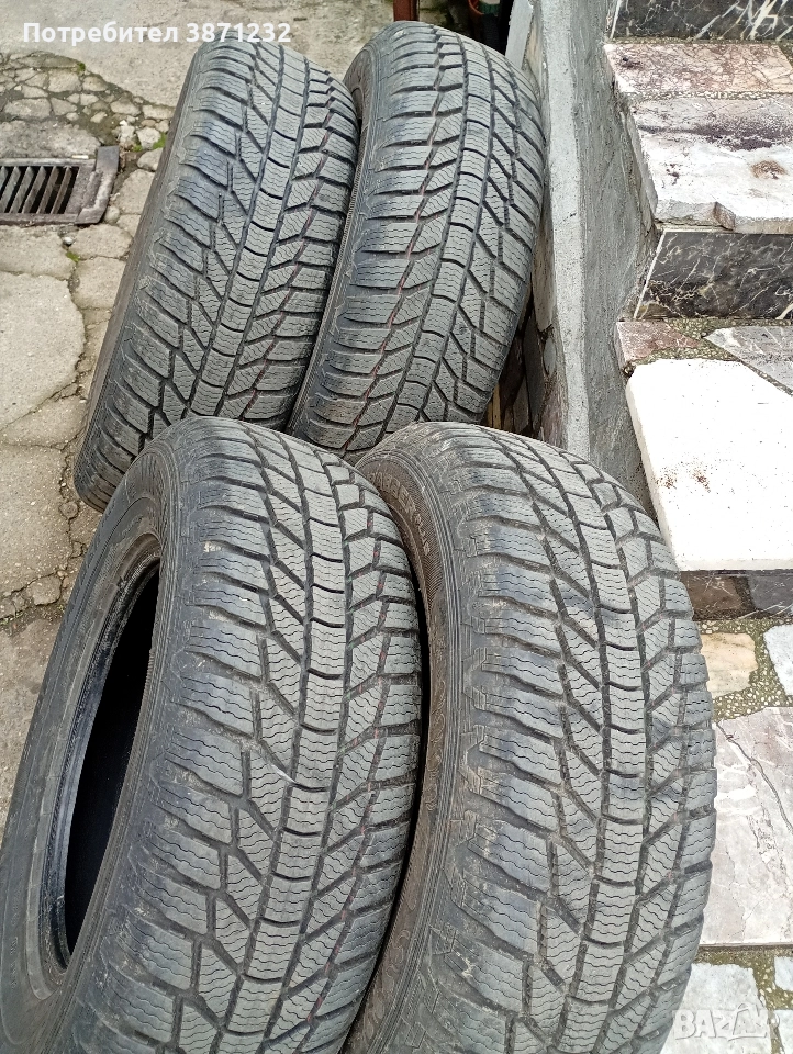 Зимни гуми General/Continental 235/70R16, снимка 1