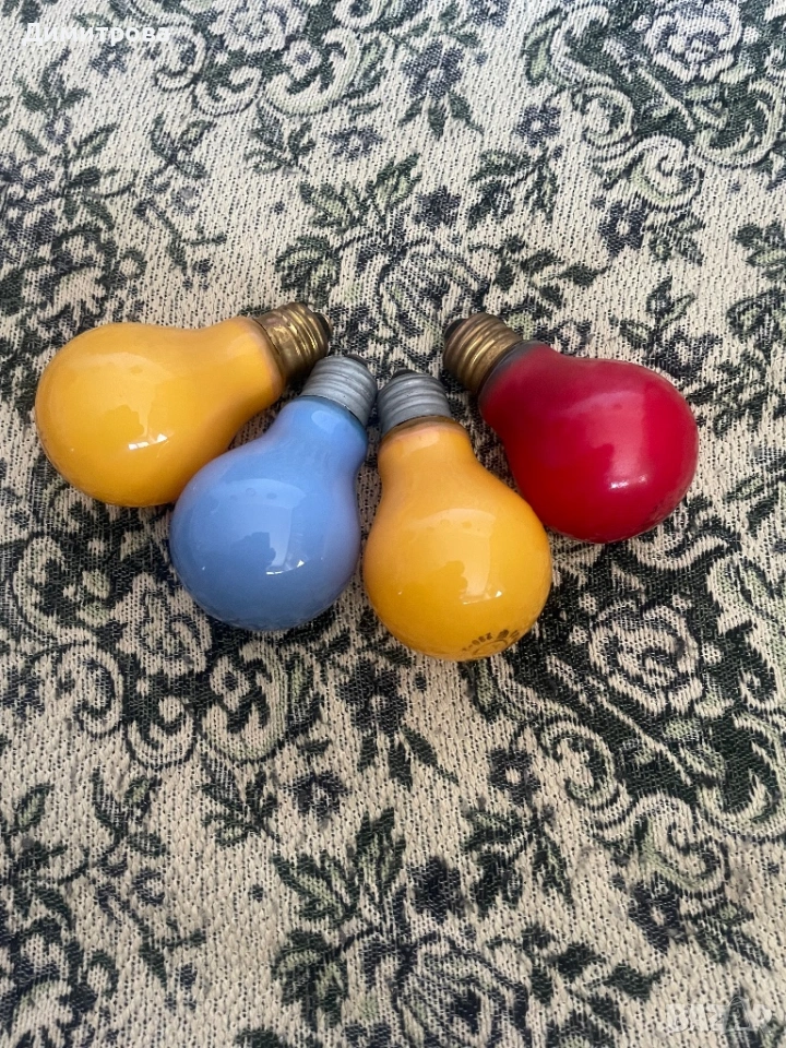 Цветни и прозрачни крушки за осветление, снимка 1