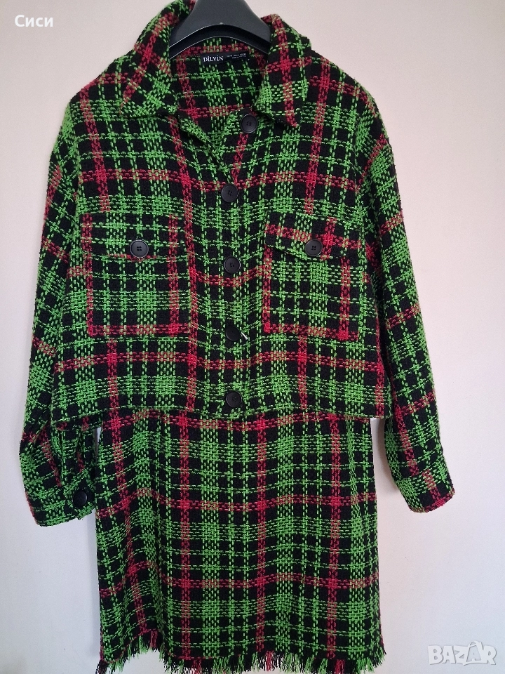 Дамски костюм в свежи тонове, снимка 1