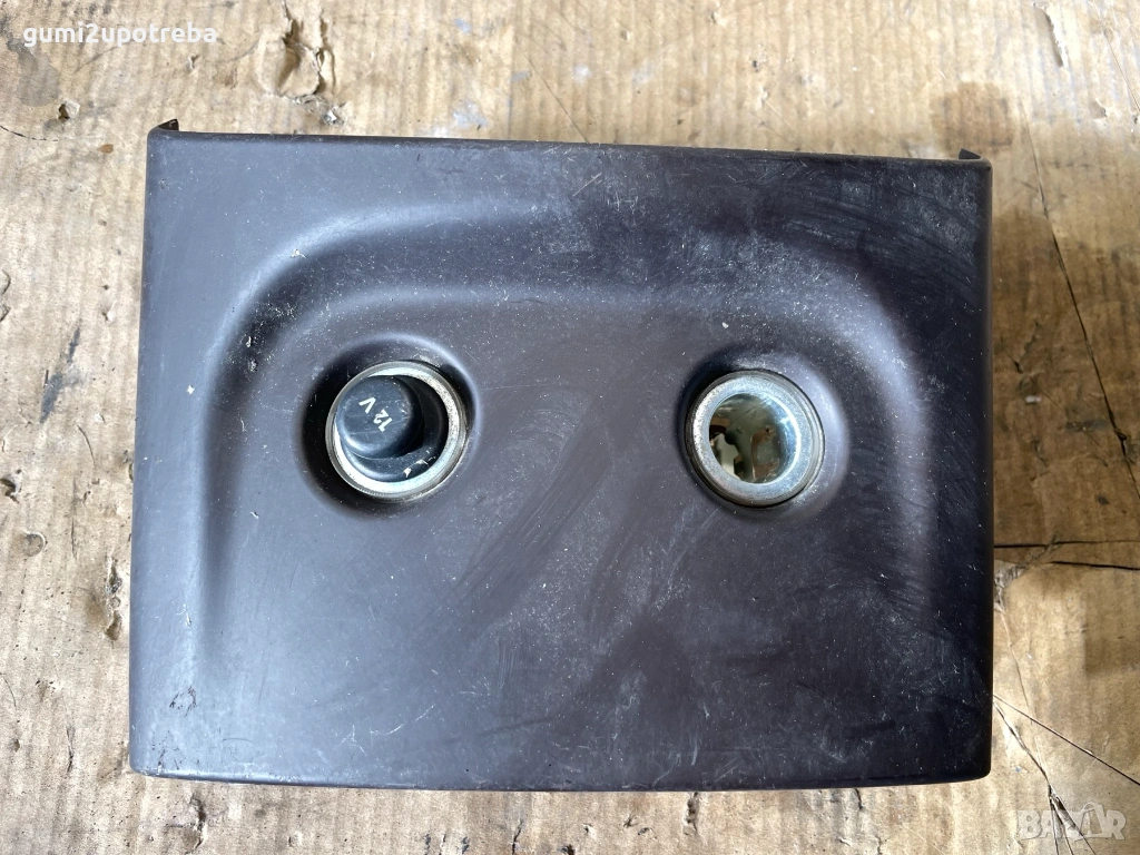 Облицовка Централна Конзола Запалки 7P5863440 Porsche Cayenne 3.0D 92A/EG22/2012, снимка 1