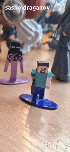2 minecraft фигурки, снимка 1