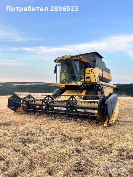 Зърнокомбайн New Holland CSX7080, снимка 1