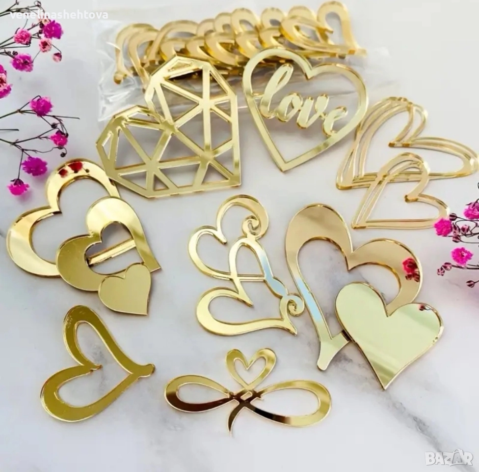 Комплект сърца Love акрилни топери за декорация на торта мъфини , снимка 1