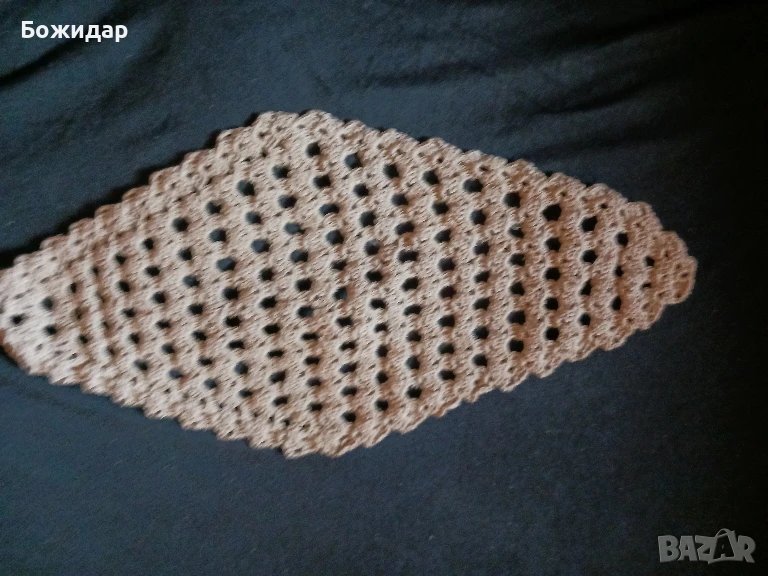 Ръчно Плетено Каре.На 1 кука., снимка 1