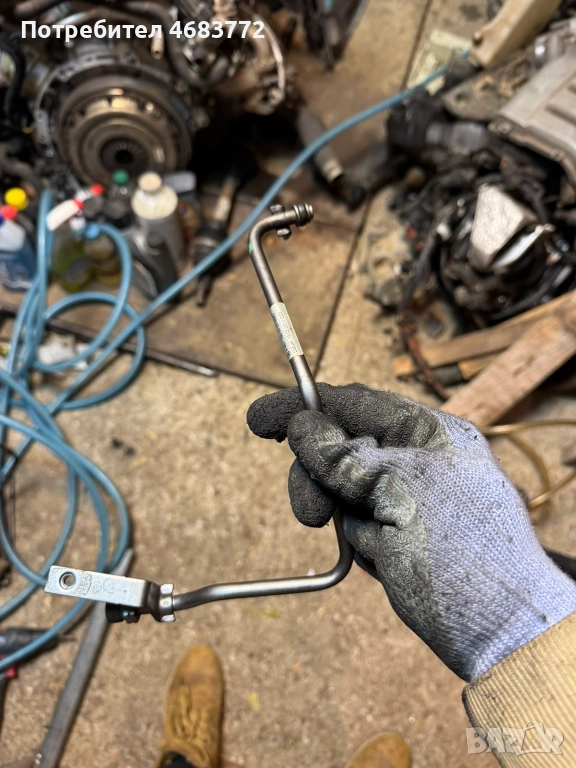 Маслопровод към турбината на двигател на Мерцедес Mercedes 2.2Cdi само за 20лв. А6511800320, снимка 1