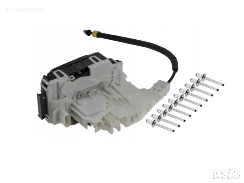 Mercedes SL R231 Брава за предна лява врата, снимка 1