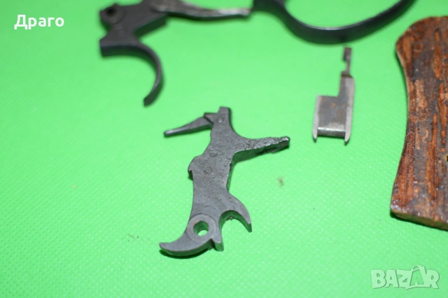 Комплект части за руски револвер Наган - Императорска Тула 1909 г, снимка 10 - Бойно оръжие - 53815464