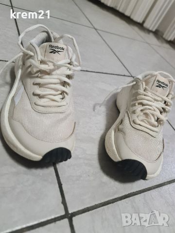 Reebok Metreon Chalk W дамски 38номер, снимка 12 - Маратонки - 45568220