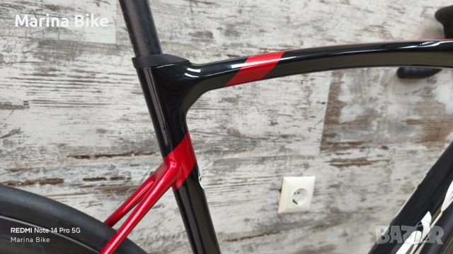 НОВ карбонов шосеен велосипед Ridley Fenix SLiC Disc Shimano 105 Di2 Novatec Tubeless | M, снимка 4 - Велосипеди - 53945400