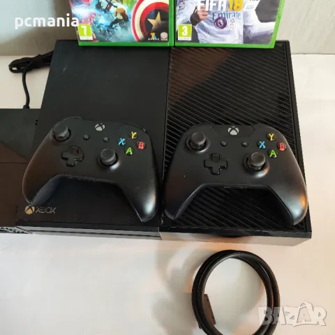 Console Xbox One с два джойстика + 2 игри, снимка 2 - Xbox конзоли - 46865815