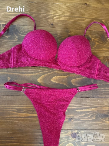 Дамски комплект сутиен 75б и прашки размер М