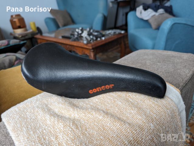 Ретро Шосейна Седалка Concor Supercorsa, снимка 1 - Части за велосипеди - 45891072