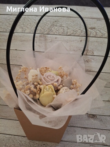 букет от ароматни соеви свещи , снимка 5 - Декорация за дома - 53600915