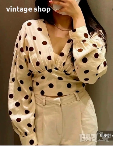 Дамска блуза Zara с десен точки, размер М/L, снимка 8 - Блузи с дълъг ръкав и пуловери - 53990653