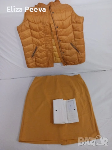 Бяло кожено портмоне