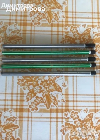 Моливник, моливи, кабари, кламери, карфици, телчета за телбод, лепило, снимка 3 - Други - 46162539