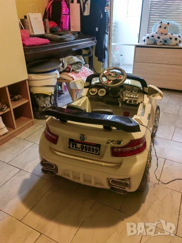 BMW Акумолаторен детски джип, снимка 5 - Коли, камиони, мотори, писти - 50669416