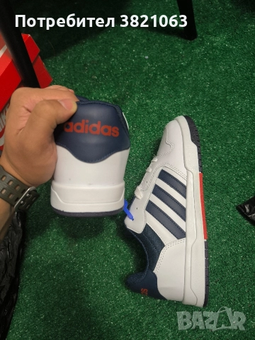 Маратонки Adidas Чисто нови, снимка 5 - Спортни обувки - 52582495