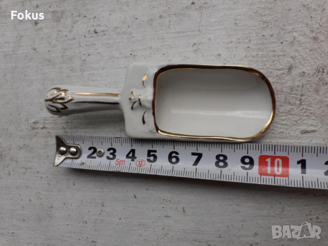 Порцелан малка лъжичка за захар на Capodimonte с позлата, снимка 4 - Антикварни и старинни предмети - 53384702